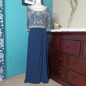 MGNY Madeline Gardner New York Beaded Navy Formal Gown Stunning/Elegant Size 8